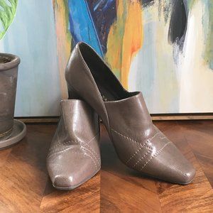 Franco Sarto Loafer Style Heels 7.5